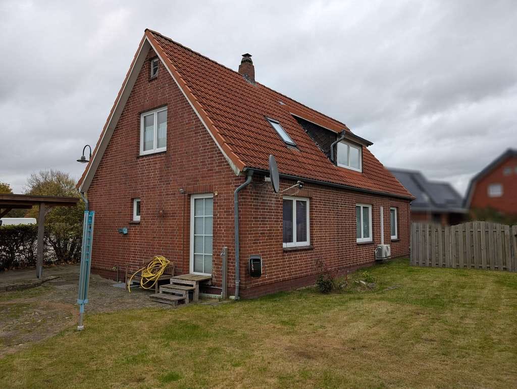 Immobilie in Cadenberge - Zentral gelegenes Einfamilienhaus mit Potenzial - Bild 2