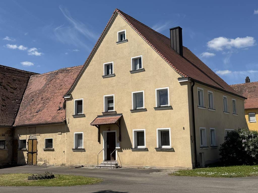 Immobilie in Lehrberg - Fränkischer Drei-Seiten-Bauernhof - Bild 0