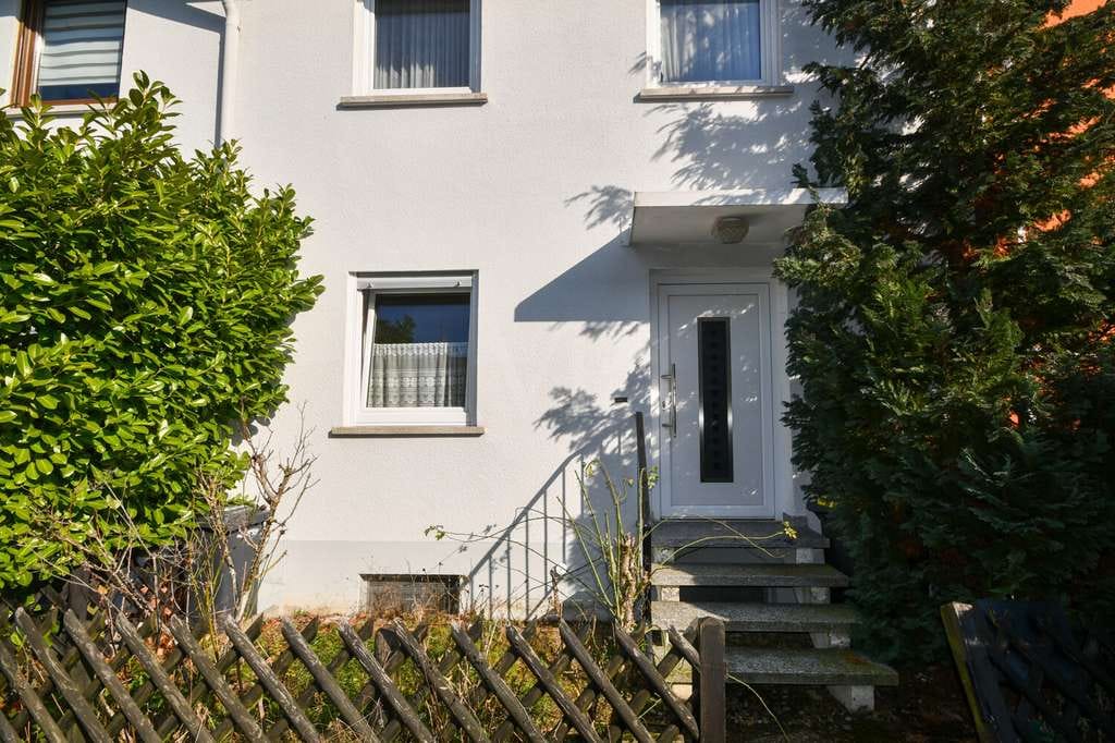 Immobilie in Markt Erlbach - VON POLL | Reihenmittelhaus mit Platz und Potenzial für Ihre Wohnideen! - Bild 2