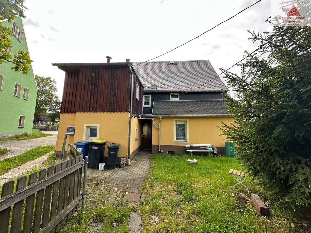 Immobilie in Zwönitz - Einfamilienhaus/Zweifamilienhaus in Zwönitz zum Sanierungen: 150 m² Wohnfläche & 550 m² Grundstück - Bild 3