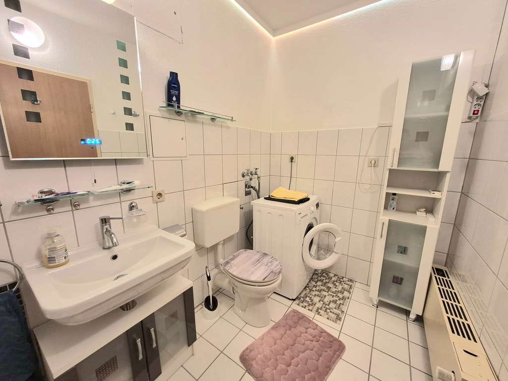 Immobilie in Landstuhl - Großzügige 4,5-Zimmer-Eigentumswohnung in Landstuhl-Atzel - Bild 2