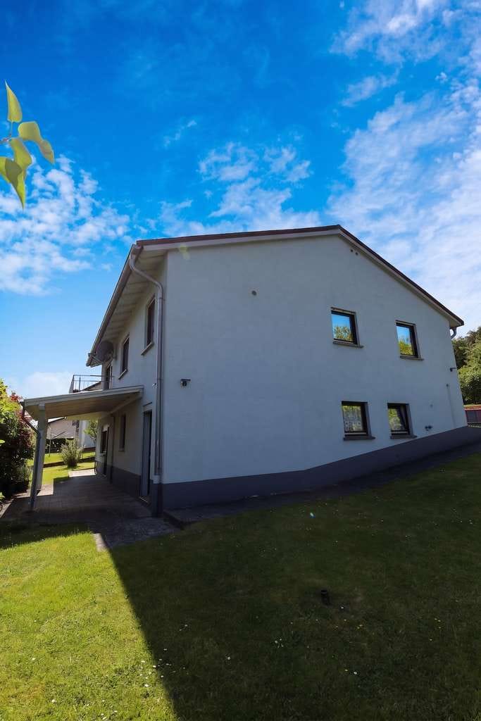 Immobilie in Rothenbach - Gepflegtes Einfamilienhaus mit 154 m² Wohnfläche, Doppelgarage und Garten – nahe Westerburg - Bild 2
