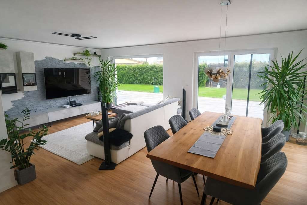 Immobilie in Argenbühl - Neuwertige DHH (BJ 2020) mit PV, Wärmepumpe & Traumterrasse – ruhige Familienlage - Bild 1