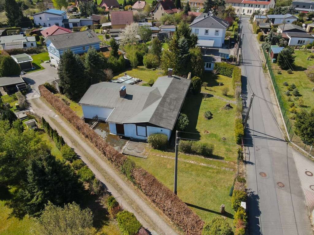Immobilie in Wachau - +++ Geräumiger Winkelbungalow! - mit Kamin, Pool und fantastischem Grundstück +++ - Bild 3