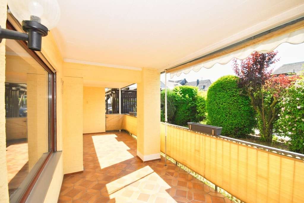 Immobilie in Lahnstein - Gemütliche Souterrain Whg. mit großer überdachter Terrasse und Carportstellplatz in Niederlahnstein - Bild 3