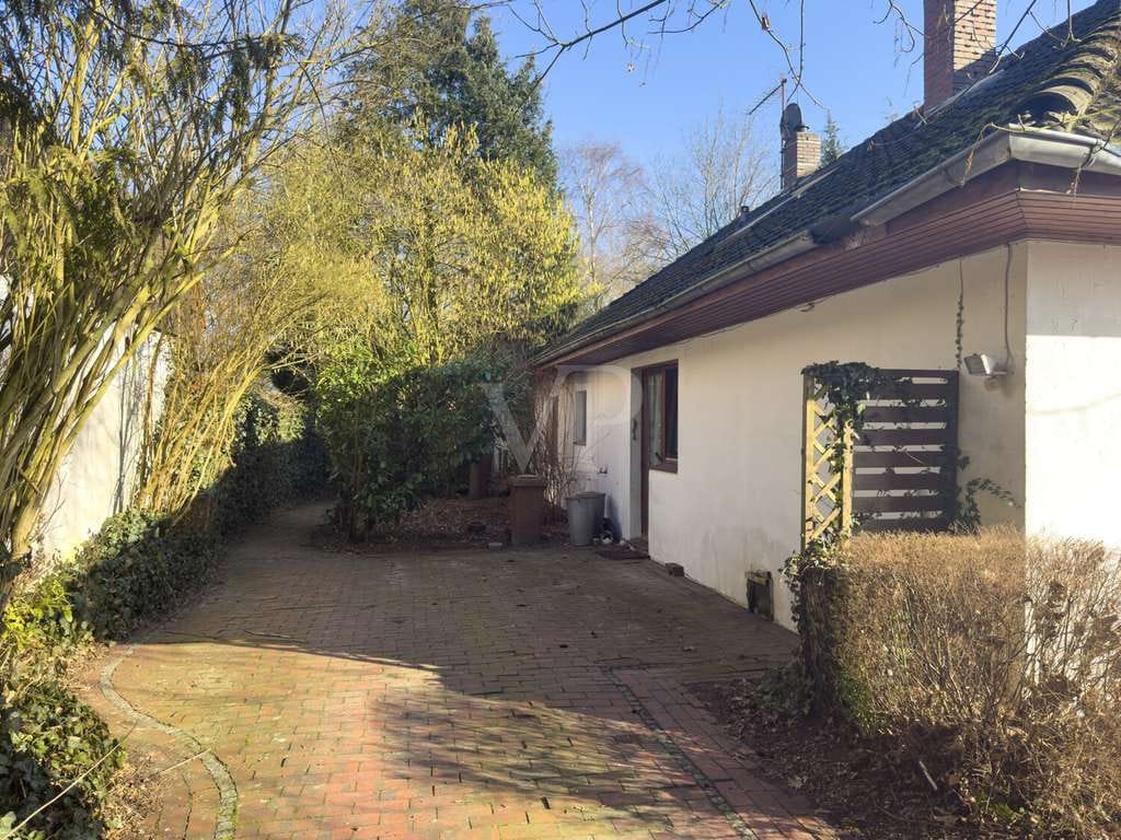 Immobilie in Wardenburg - Großzügiger Bungalow mit zwei Wohneinheiten direkt am See - Bild 3