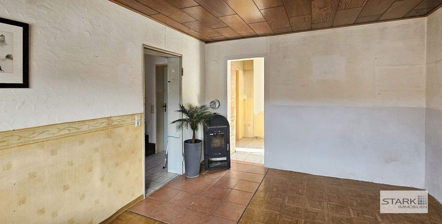Immobilie in Weikersheim - Ideal für ein Paar odr die Kleine Familie! Haus mit Aussicht, Garten & Garage – ein Eigenheim für Anpacker! - Bild 0