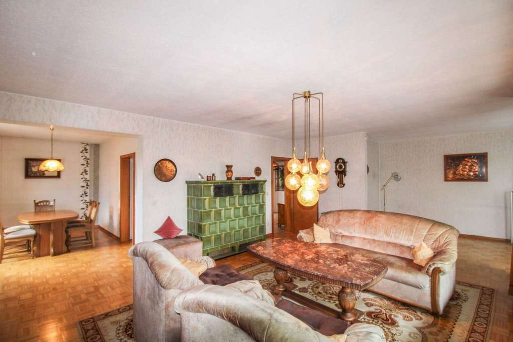 Immobilie in Grafhorst - Exklusives Wohnhaus mit Schwimmbad, Sauna, Kachelofen und mehr - Bild 3