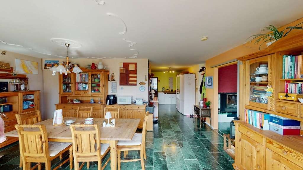 Immobilie in Rheinstetten - Familienparadies mit 165 m² Wohnfläche – 5 Zimmer, 2 Balkone, Kamin & Garage in Forchheim - Bild 3