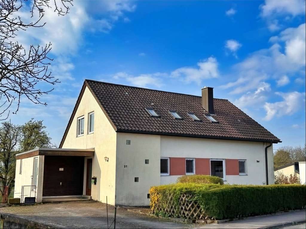Immobilie in Langenburg - Zweifamilienhaus auf sonnigem Traumgrundstück - Bild 3