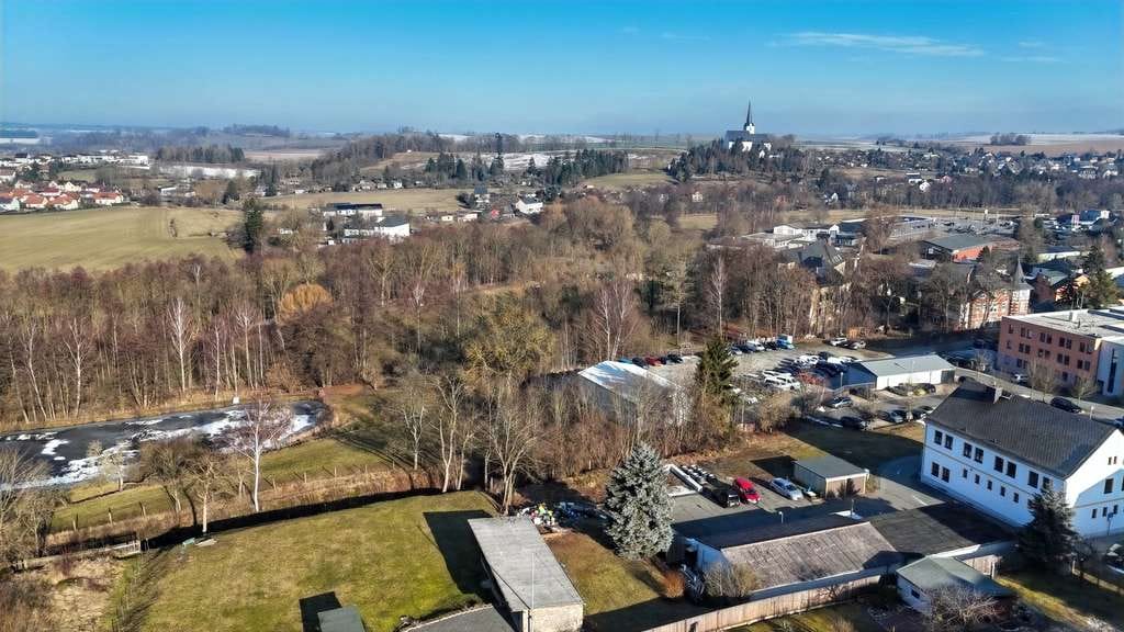 Immobilie in Schleiz - Mehr als eine Immobilie – ein Lebenswerk: Top-saniertes Wohn- und Geschäftsensemble in Bestlage - Bild 2