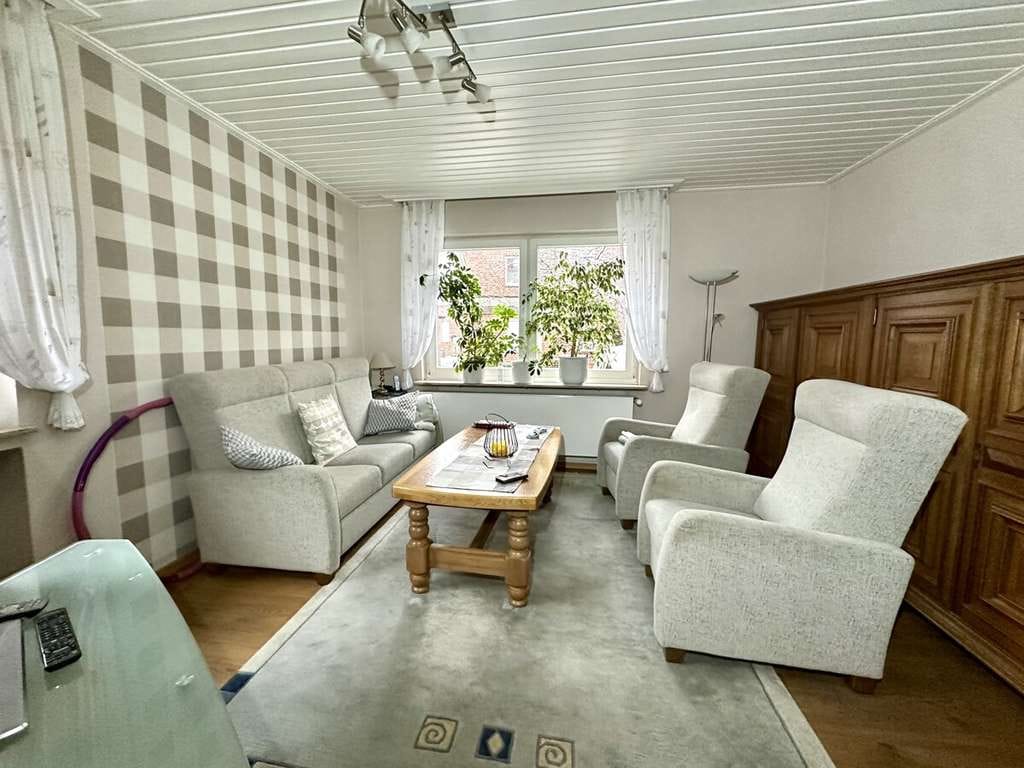 Immobilie in Emsdetten - Solides Mehrfamilienhaus in zentraler Lage von Emsdetten! - Bild 2