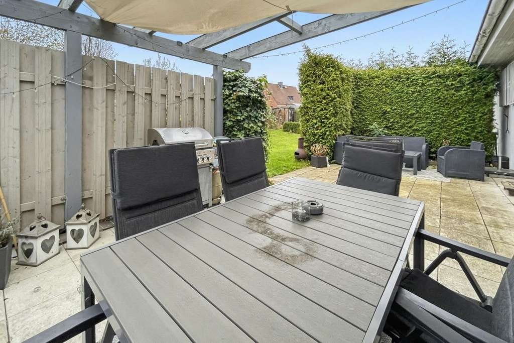 Immobilie in Neritz - Schnell in der Stadt – zuhause im Grünen: Einfamilienhaus mit Einliegerwohnung und großem Garten - Bild 2