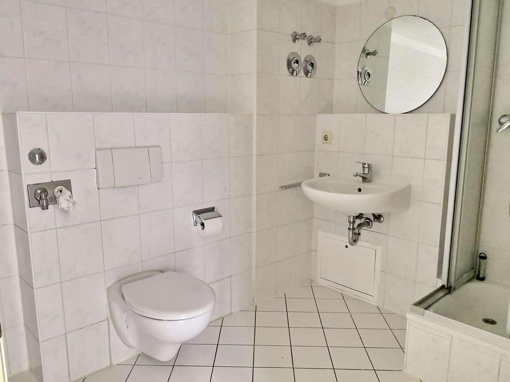 Immobilie in Klipphausen - Laminat - Offene Küche - Stellplatz - Bild 3