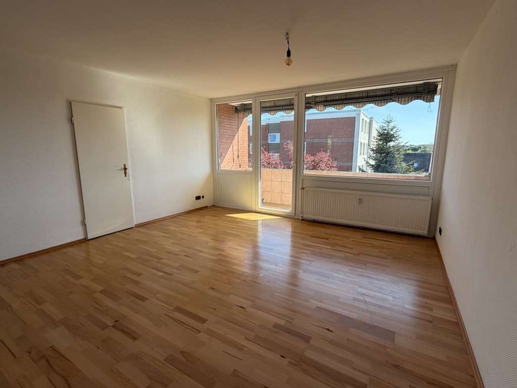 Immobilie in Adendorf - Licht, Lage, Balkon – charmante 3-Zimmer-Wohnung - Bild 3