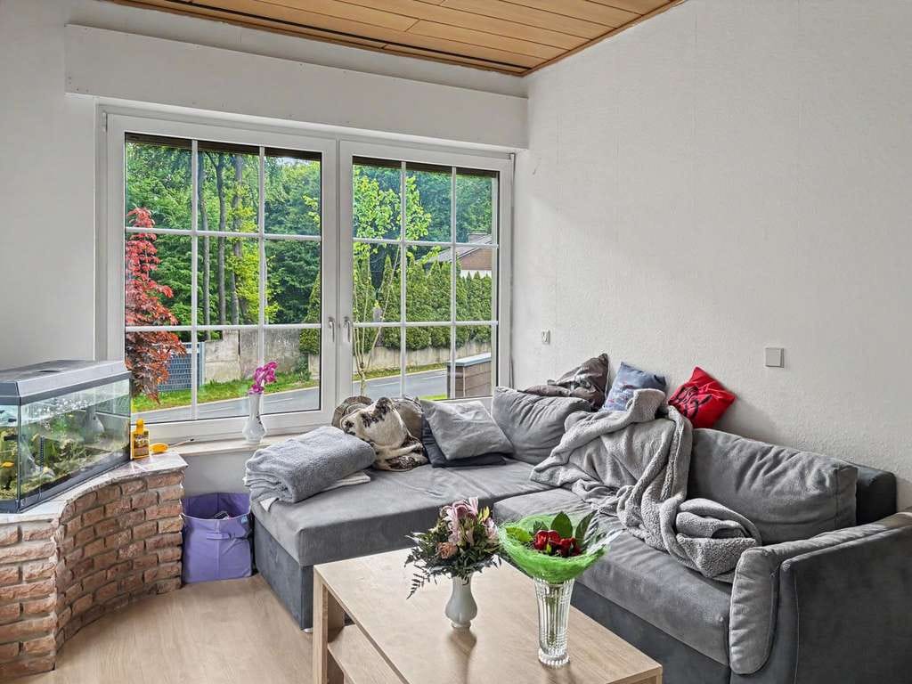 Immobilie in Ibbenbüren - Renovierungsbedürftiges Zweifamilienhaus in gefragter Wohnlage von Ibbenbüren - Bild 3