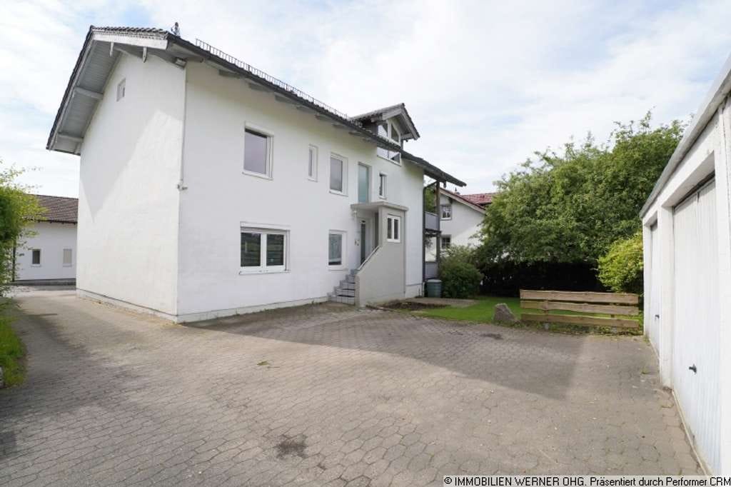 Immobilie in Prutting - ***Zweifamilienhaus am Bebauungsrand! 5 Min. zum Simssee, 15 Min. nach Rosenheim*** - Bild 3