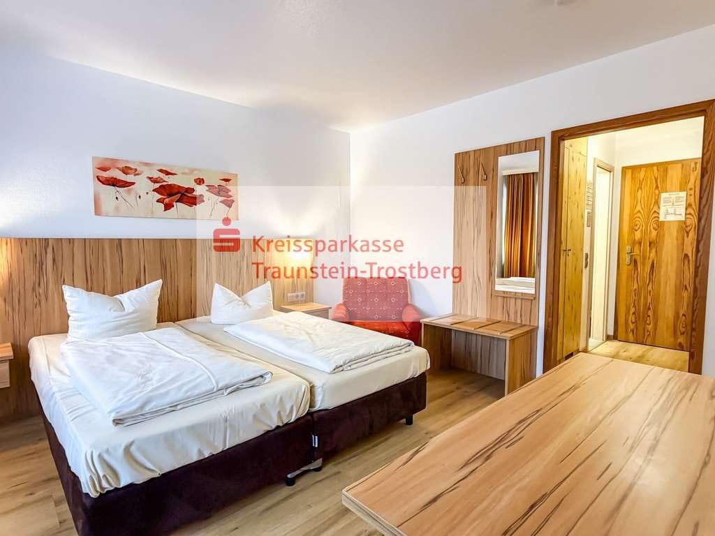 Immobilie in Inzell - renoviertes Ferienapartment in den Chiemgauer Alpen - Bild 0