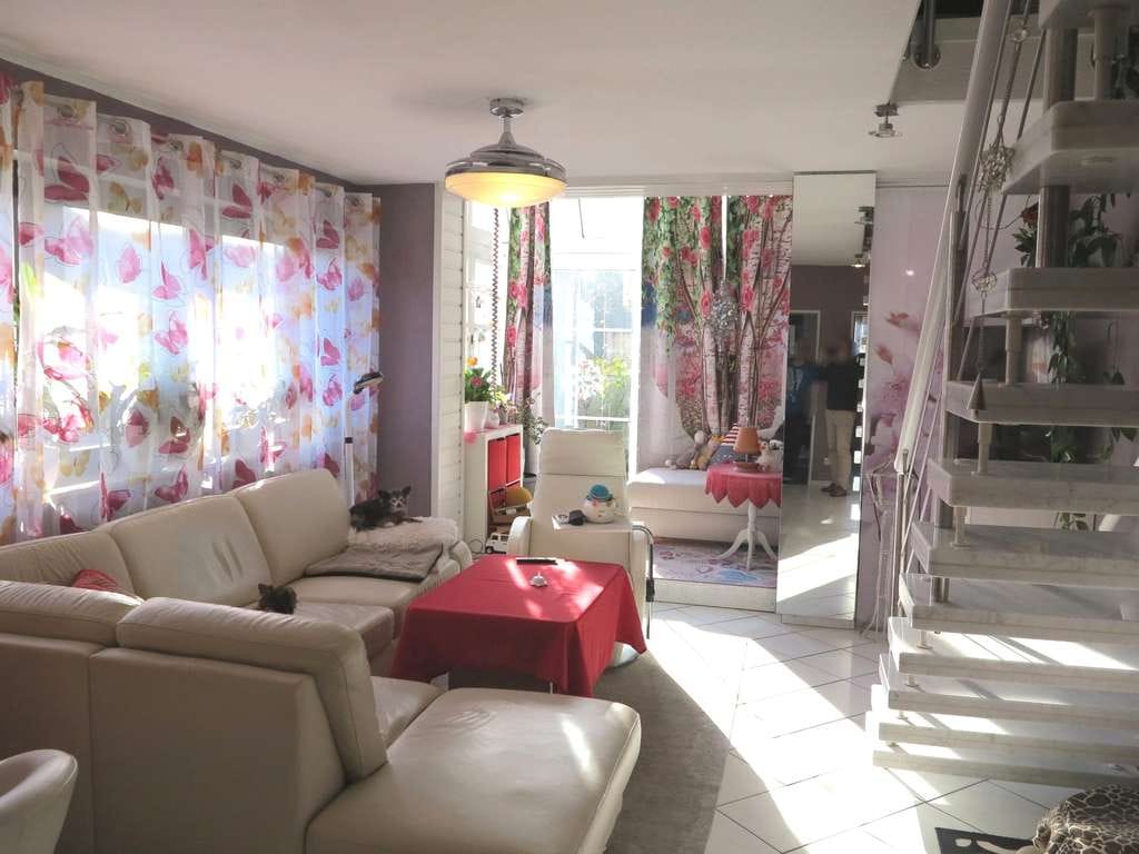 Immobilie in Denzlingen - Angenehmes Wohnen mit Dachterrasse, 
Wintergarten und Aufzug - Bild 4
