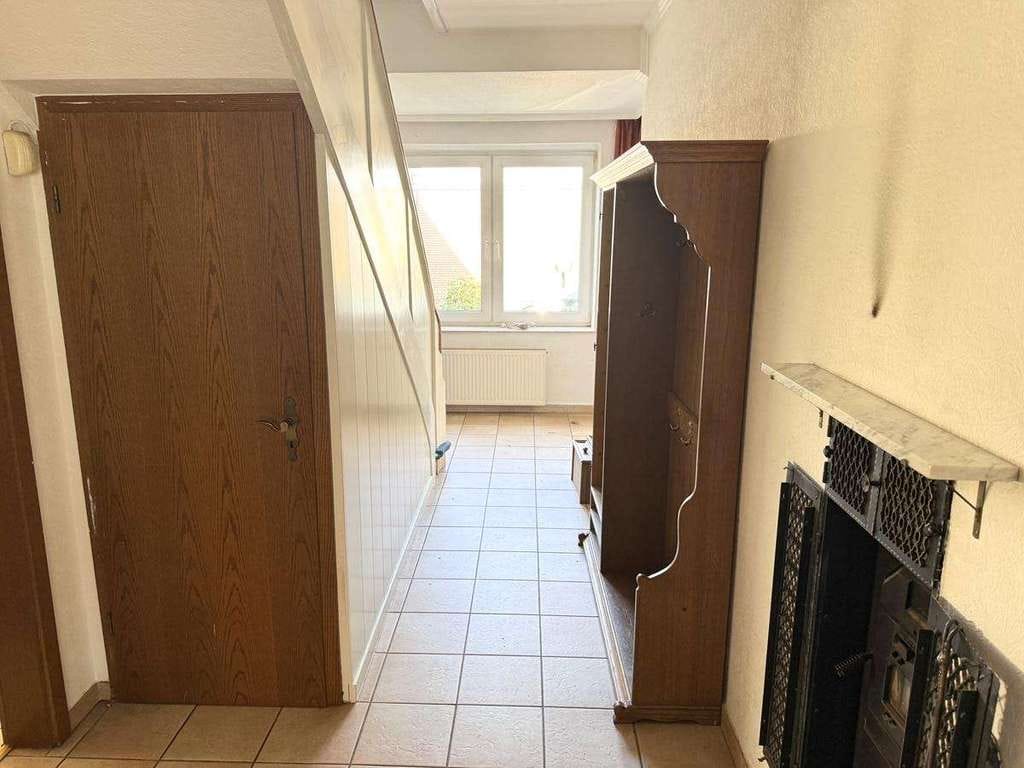 Immobilie in Diepholz - Zentrales EFH in Diepholz • 118 m² Wohnfläche • 4 Zi. • Kachelofen • 598 m² Eigentumsgrundstück - Bild 3