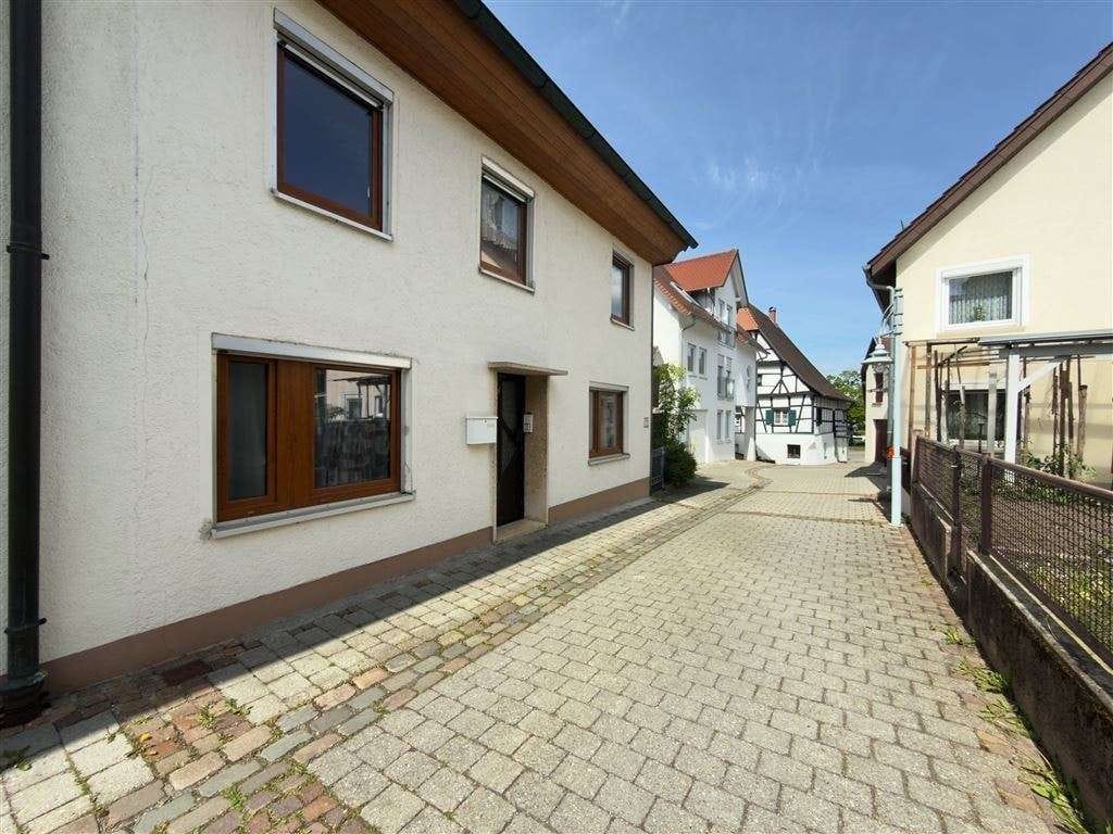 Immobilie in Alleshausen - DHH Bad Buchau - zentrales Wohnen im naturhistorischen Kurort - Bild 2