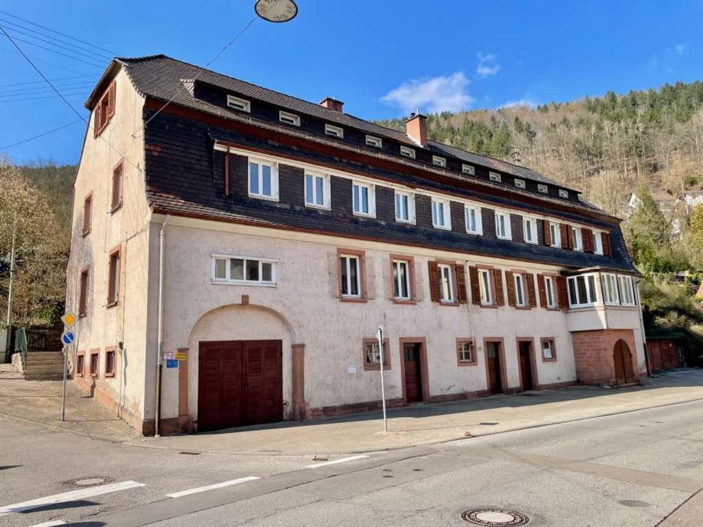 Immobilie in Frankeneck - Provisionsfrei* Wunderschöne, komplett renovierte 140qm Altbauwohnung nahe Neustadt  mit großem Gart - Bild 0