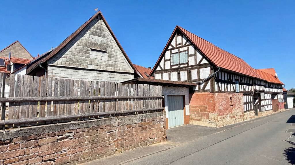 Immobilie in Fronhausen - Über 400 Jahre Geschichte – historische Hofanlage mit außergewöhnlichem Potenzial - Bild 3