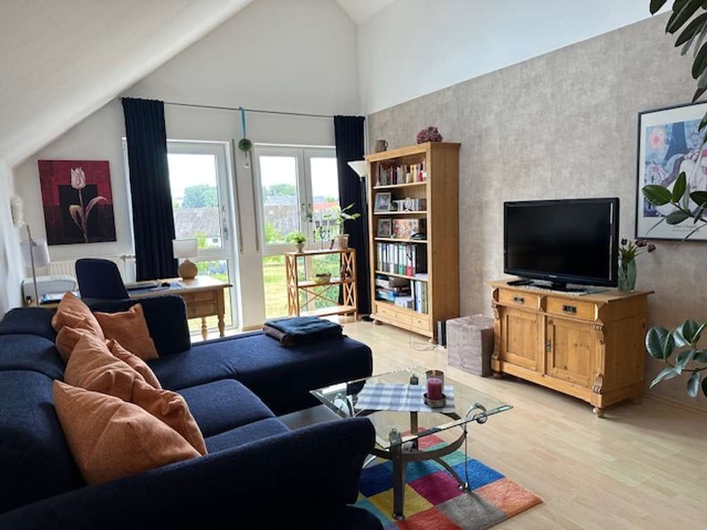 Immobilie in Neu-Anspach - Gepflegte 3-Zimmer-Wohnung im 1. Obergeschoss - Bild 2
