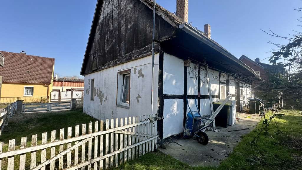 Immobilie in Siedenbollentin - Charmantes Fachwerkhaus mit großem Grundstück und viel Potenzial - Bild 3