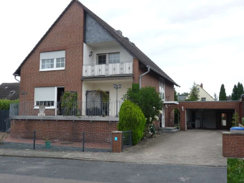 Immobilie in Meine - Viele Möglichkeiten! Einfamilienhaus mit Einliegerwohnung und ausgebauten Dachgeschoss - Bild 1