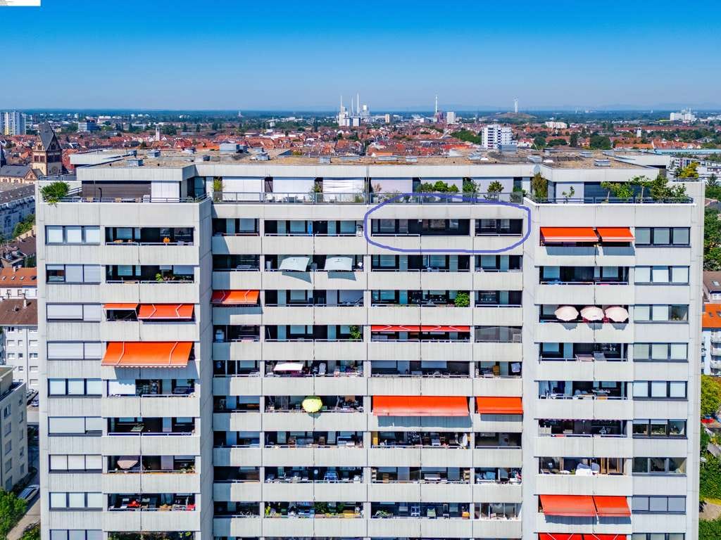 Immobilie in Karlsruhe - 1-Zimmer-Apartment mit Traumblick vom 17. OG - Bild 1