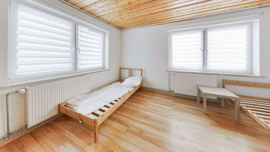 Immobilie in Aiterhofen - Viel Platz, klare Struktur – renditestarkes Mehrfamilienhaus in Aiterhofen - Bild 3