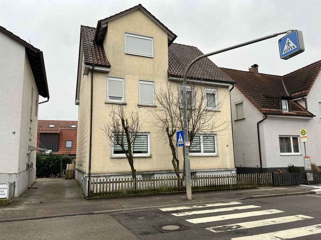Immobilie in Rechberghausen - Unikat – großzügiges, charmantes Wohnen mit einer Oase für Gartenliebhaber in Rechberghausen - Bild 1
