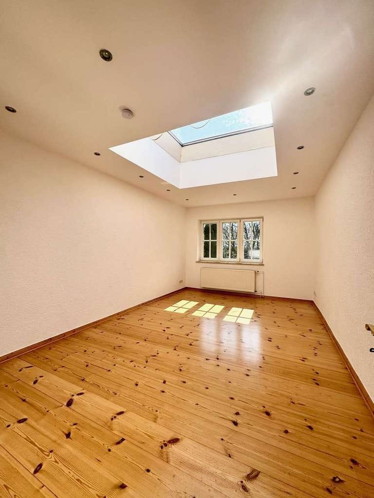 Immobilie in Stahnsdorf - Helle 2-Zimmer-Wohnung mit Südbalkon - ruhig wohnen, schnell in Potsdam und Berlin - Bild 3