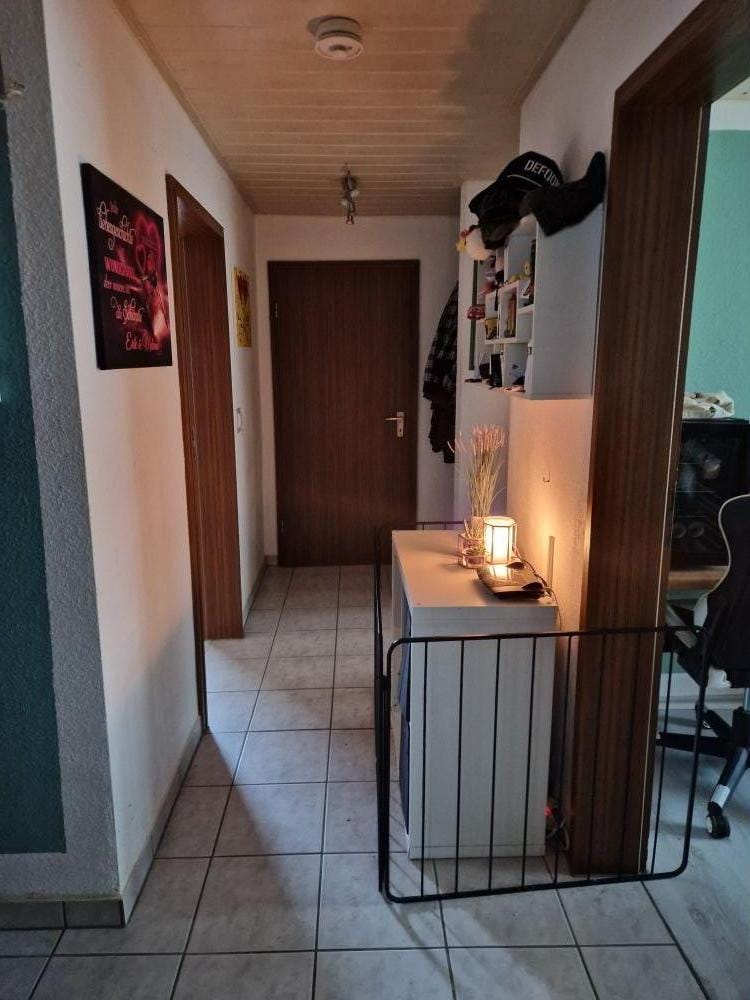 Immobilie in Weisenheim am Sand - Provisionsfrei 4 ZKB Dachgeschosswohnung im wunderschönen Winzerort Weisenheim am Sand - Bild 1