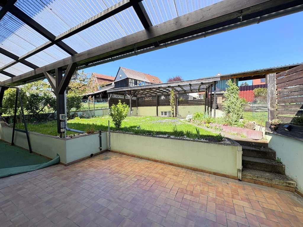 Immobilie in Stadtallendorf - Haus-im-Haus-Gefühl: Großzügige Eigentumswohnung mit Garten, Balkon und Garage in Stadtallendorf - Bild 4
