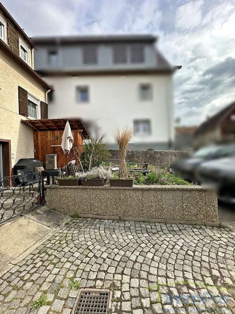 Immobilie in Rottenburg am Neckar - Kompaktes Wohnhaus in Rottenburg-Kiebingen – vermietet - Bild 1