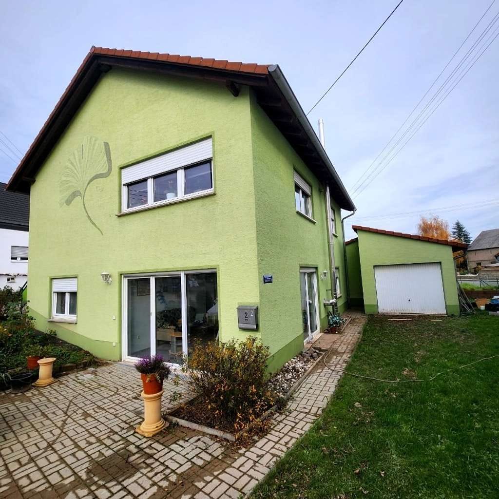 Immobilie in Heiligenmoschel - Helle 3-Zimmer-EG-Wohnung mit Terrasse und hohem Erholungswert in Heiligenmoschel – top Anbindung - Bild 0