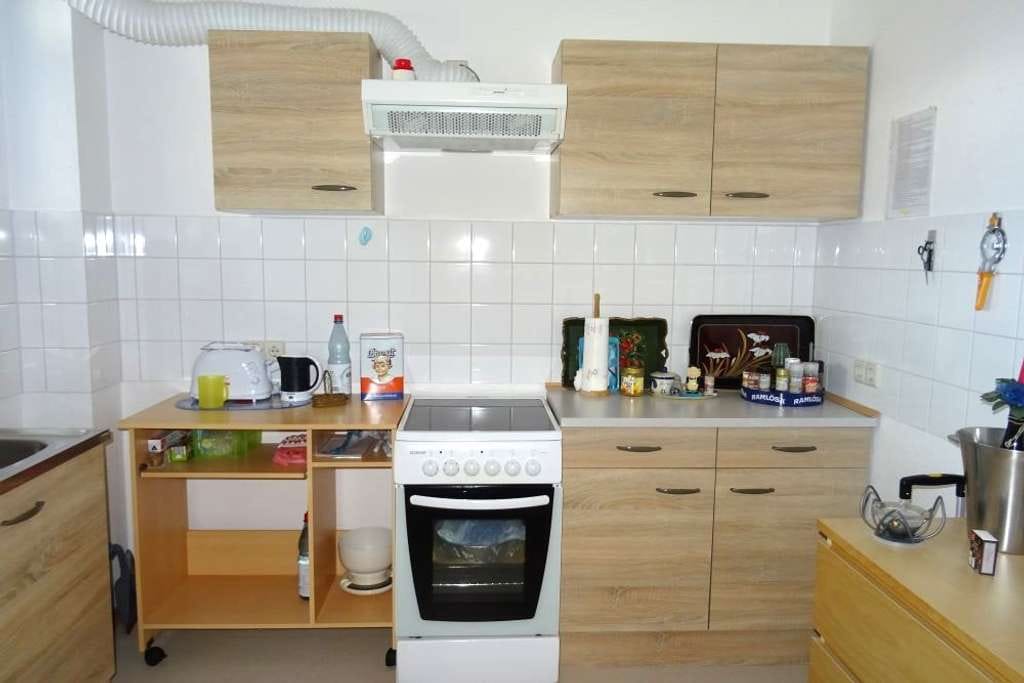 Immobilie in Sersheim - 2-Zimmer-Wohnung mit Balkon und TG-Stellplatz "Betreutes Wohnen" - Bild 4