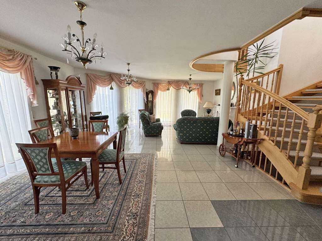 Immobilie in Memmingen - Elegantes, gepflegtes Einfamilienhaus in ruhiger Lage - Bild 3