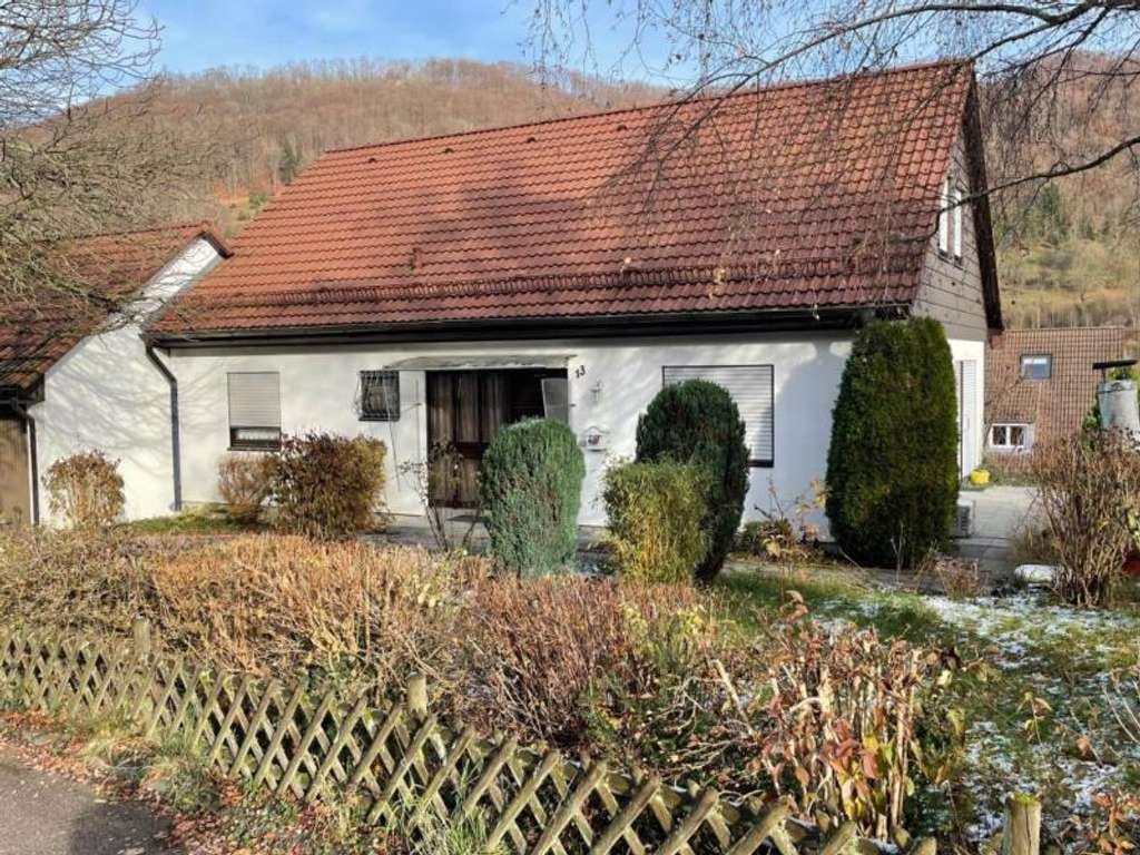 Immobilie in Gruibingen - Freistehendes Einfamilienhaus in ruhiger Aussichtslage von Gruibingen! - Bild 4