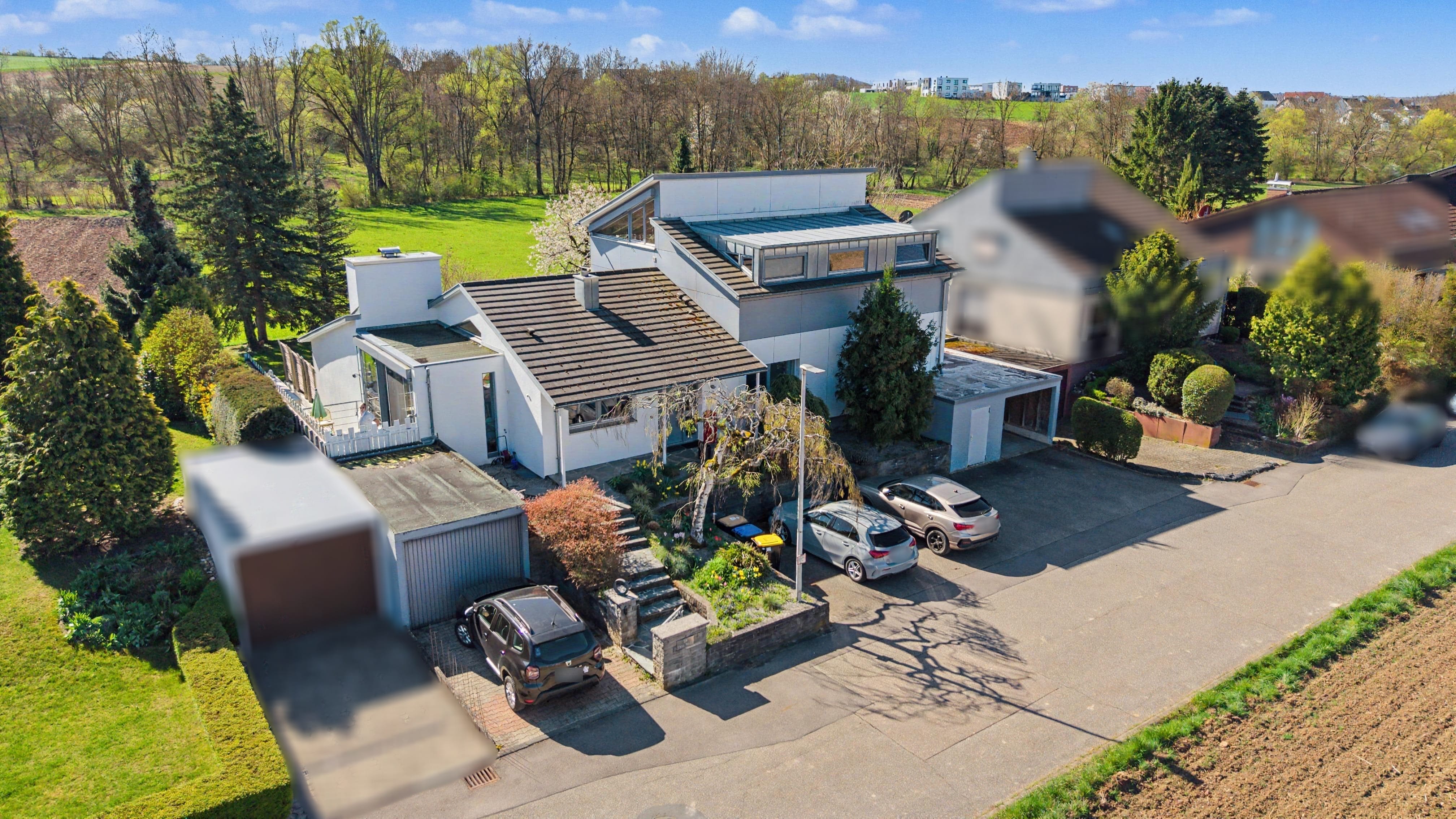 Immobilie in Abstatt - Traumimmobilie mit Charme - Großzügig, modern und einzigartig - Bild 2