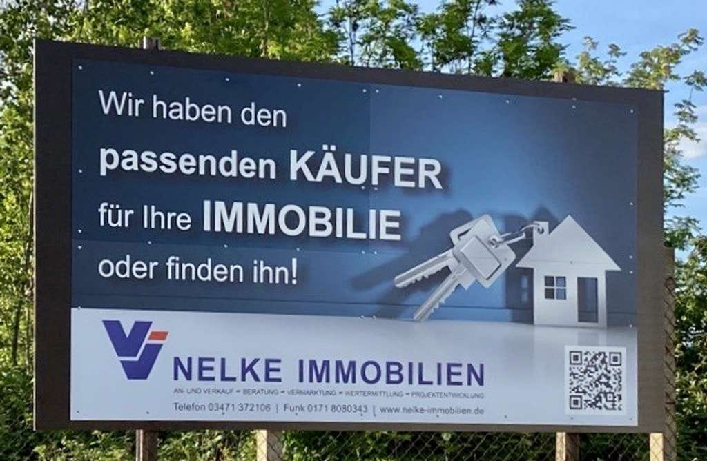 Immobilie in Plötzkau - Kapitalanleger oder Selbstnutzer?! 1 Raum-ETWim Obergeschoss mit Balkon & Garage - Bild 2