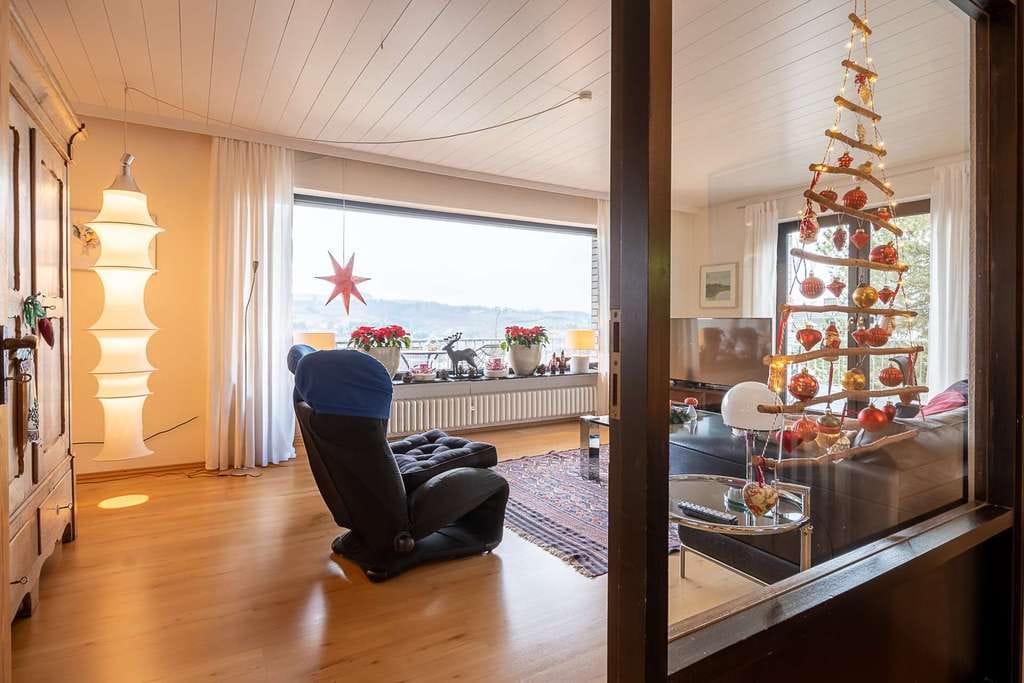 Immobilie in Dingdorf - NEUER PREIS! Freistehendes Einfamilienhaus + Nachbargrundstück in Schönecken - ruhige Lage - Bild 3