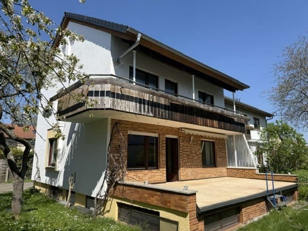 Immobilie in Emmering - DHH mit Pool und schönem Garten in Emmering - Bild 0
