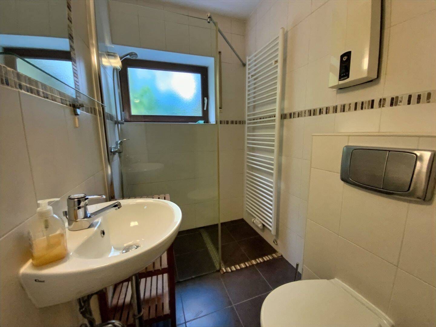Immobilie in Willingen (Upland) - Appartementhaus zur Ferienvermietung in Willingen - Bild 2