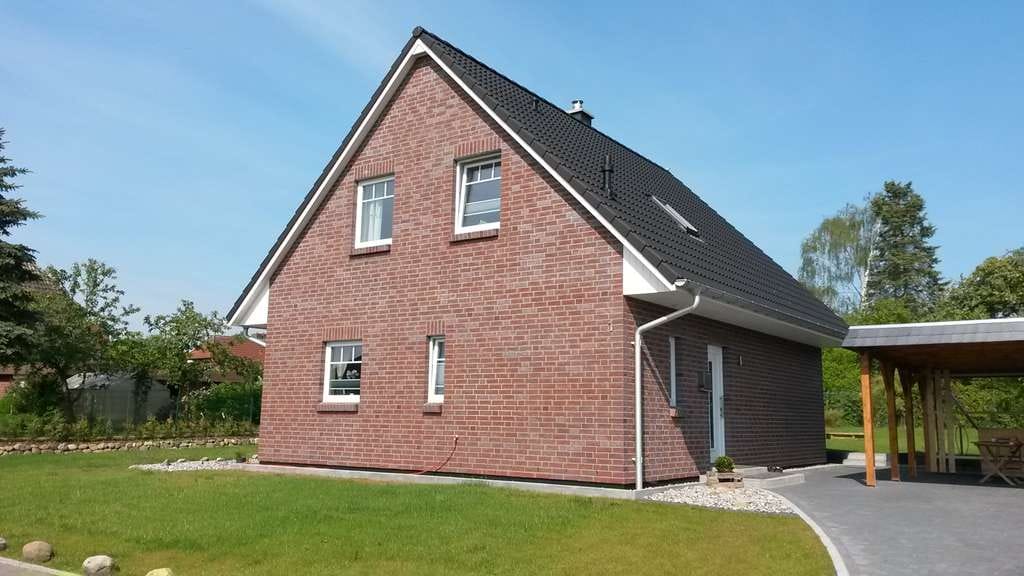 Immobilie in Salzhausen - 600.000 Euro zu 1,01% Zinsen, A+ KFW 40 QNG  mit 8 Zi. (220m²)  inkl. Grundstück - Bild 0