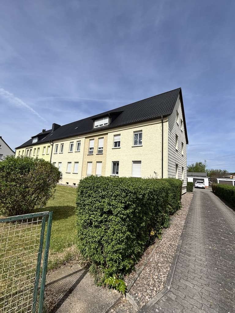 Immobilie in Sonneberg - Sonnige 3-Zimmer-Eigentumswohnung mit Garage in beliebtem Stadtteil Oberlind - Bild 0