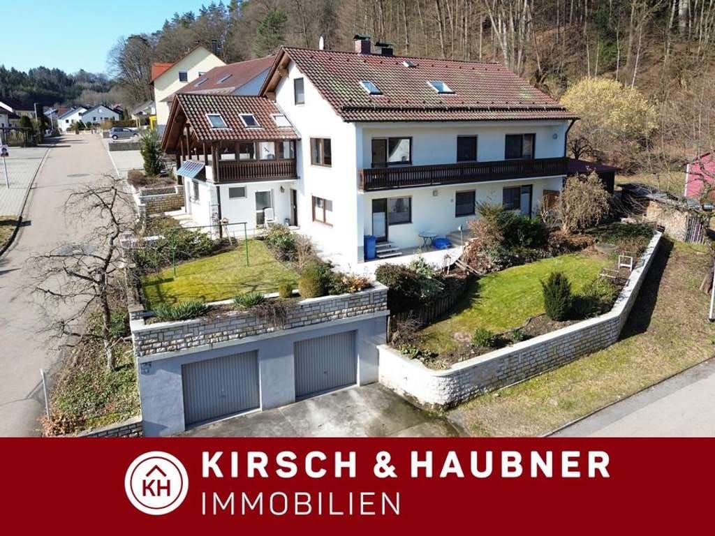 Immobilie in Deining - Großes Einfamilienhaus mit flexibler Nutzung, 
    Deining - Ortskern - Bild 0
