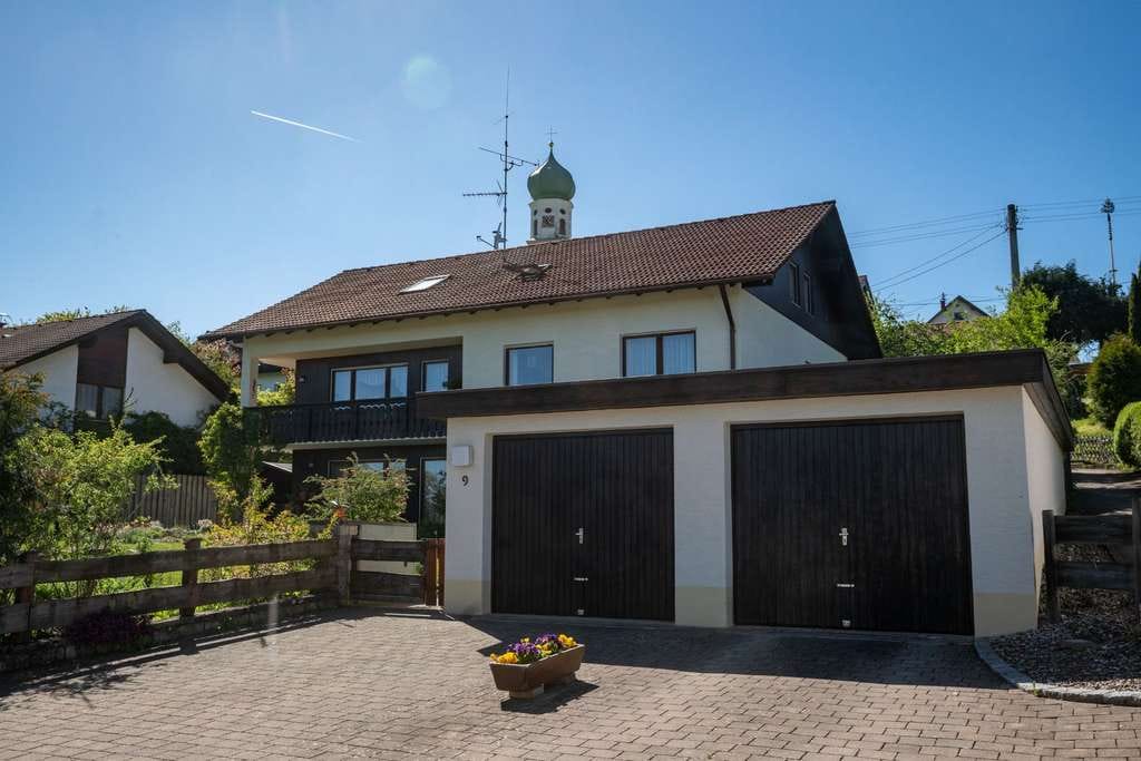 Immobilie in Dietmannsried - Großzügiges Einfamilienhaus mit Einliegerwohnung, Bergblick und vielseitigen Nutzungsmöglichkeiten! - Bild 0